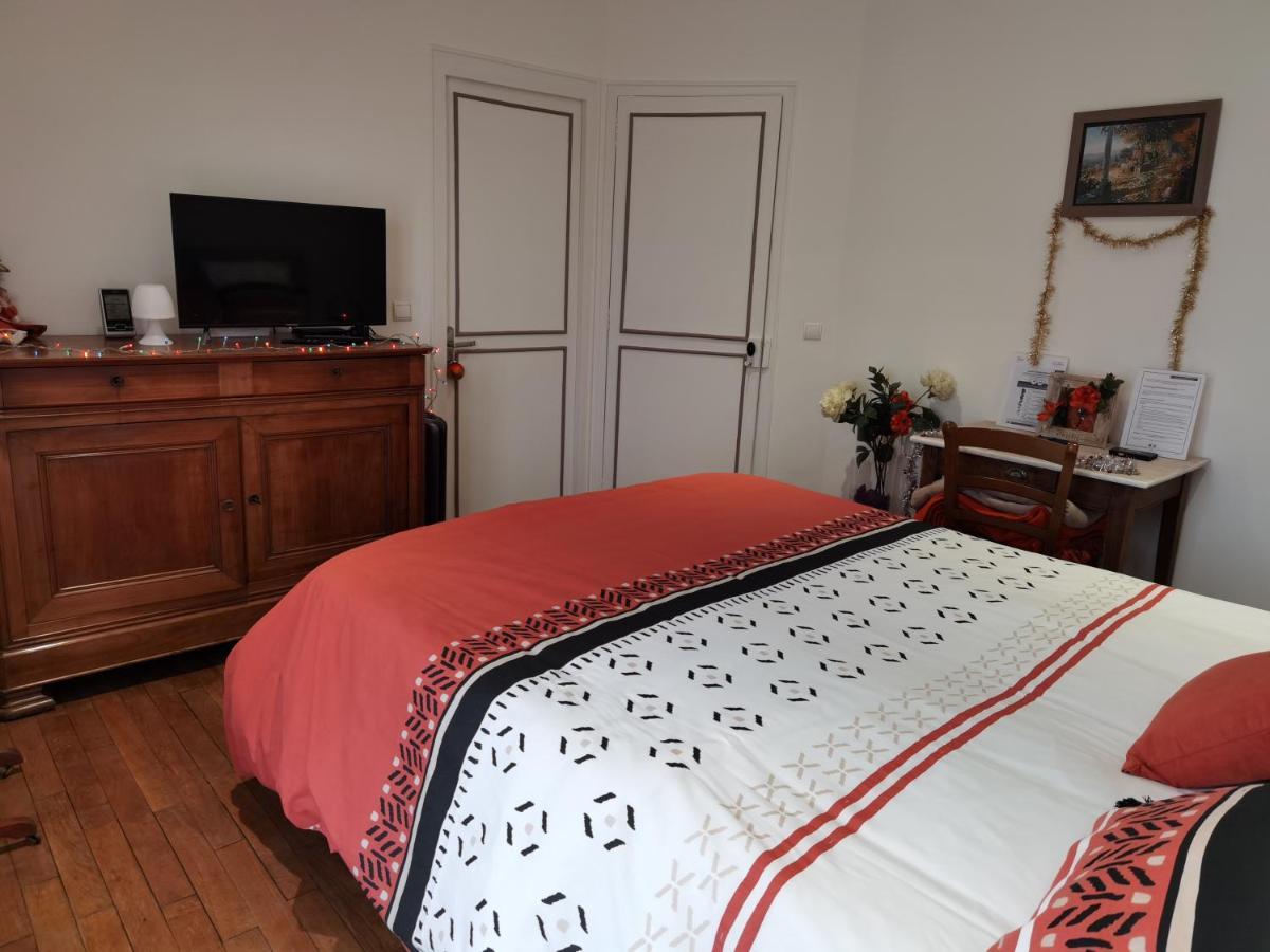 Bed and Breakfast Les Pingouins De La Marne Le Perreux-Sur-Marne Exterior foto